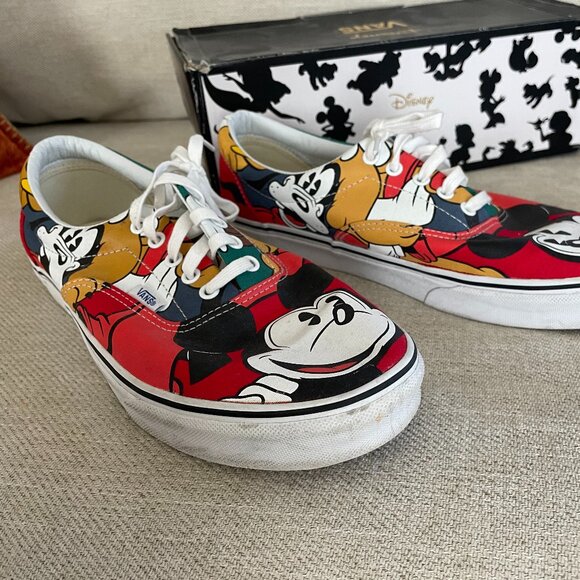 Disney Vans Sneaker - Men's 13 - Mickey & Friends Multicolor - Picture 4 of 5